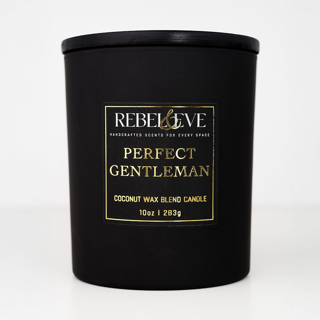 Perfect Gentleman Candle - Mahogany Teakwood